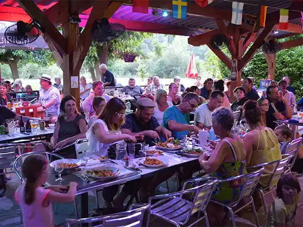 Restaurant La Plage Saint Abdré de Roquepertuis